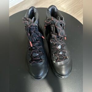 Sorel Boots for Woman Size 7